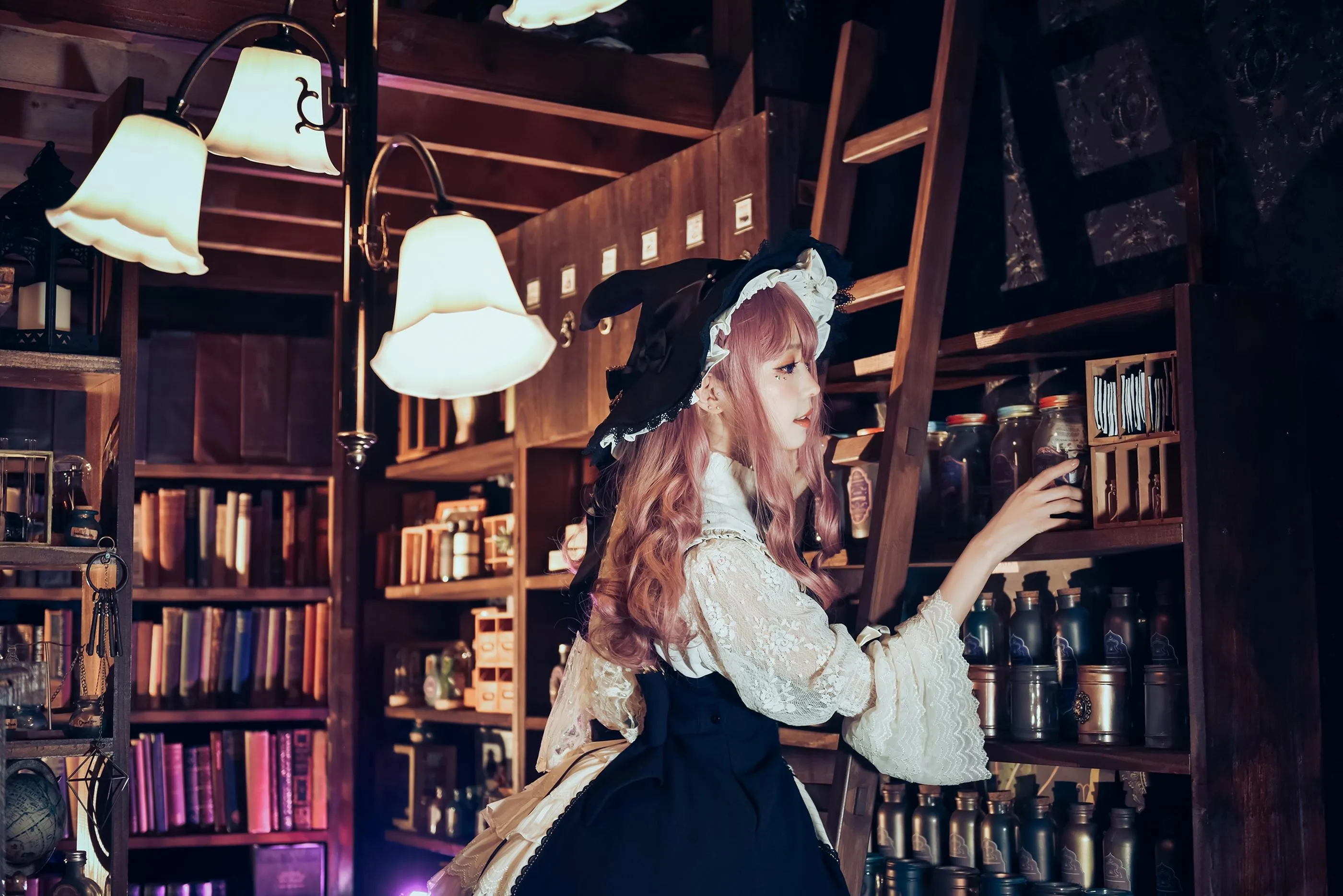 ElyEE子 – NO.90 [2020 Ely Collection] Digital photo set 10套-10 Witch Time [47P]插图1